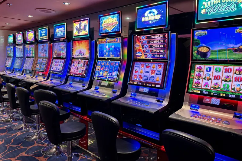 Throttle Full Open: How High-Speed Games Are Built to Burn Through Your Bankroll Before Your Brain Catches Up